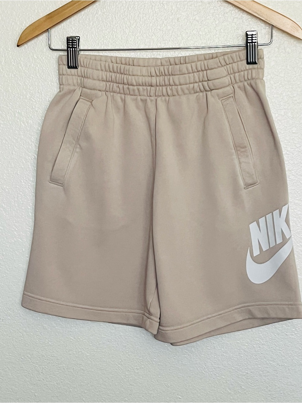 Nike Kids Tan Logo Fleece Shorts L